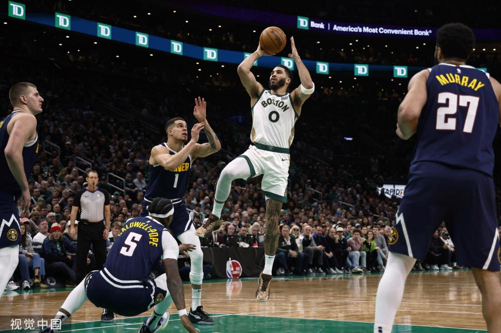 薪球员被认 薪球员被认