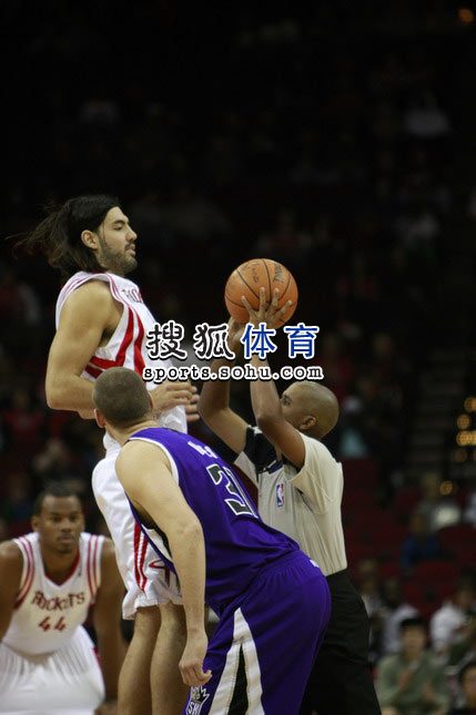 中国足协坚 中国足协坚