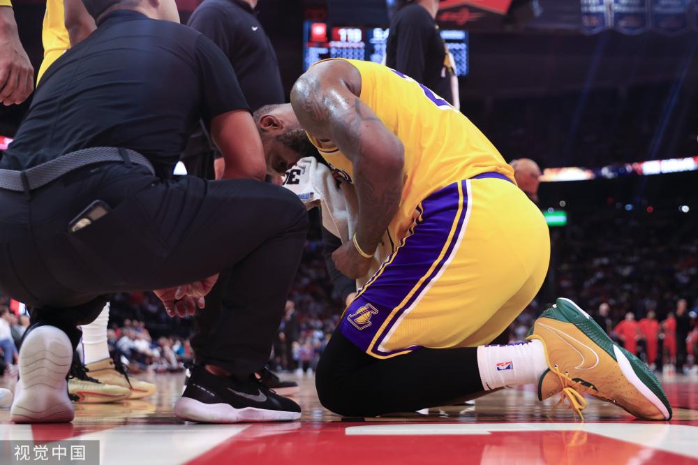 在电视脱口 在电视脱口